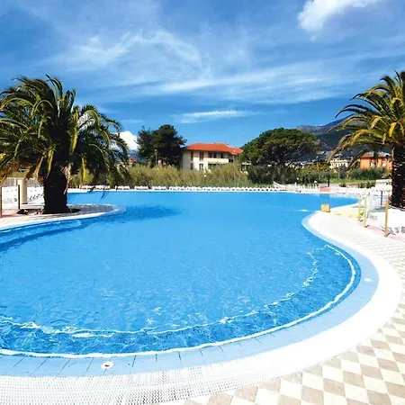 Ai Pozzi Village Resort,